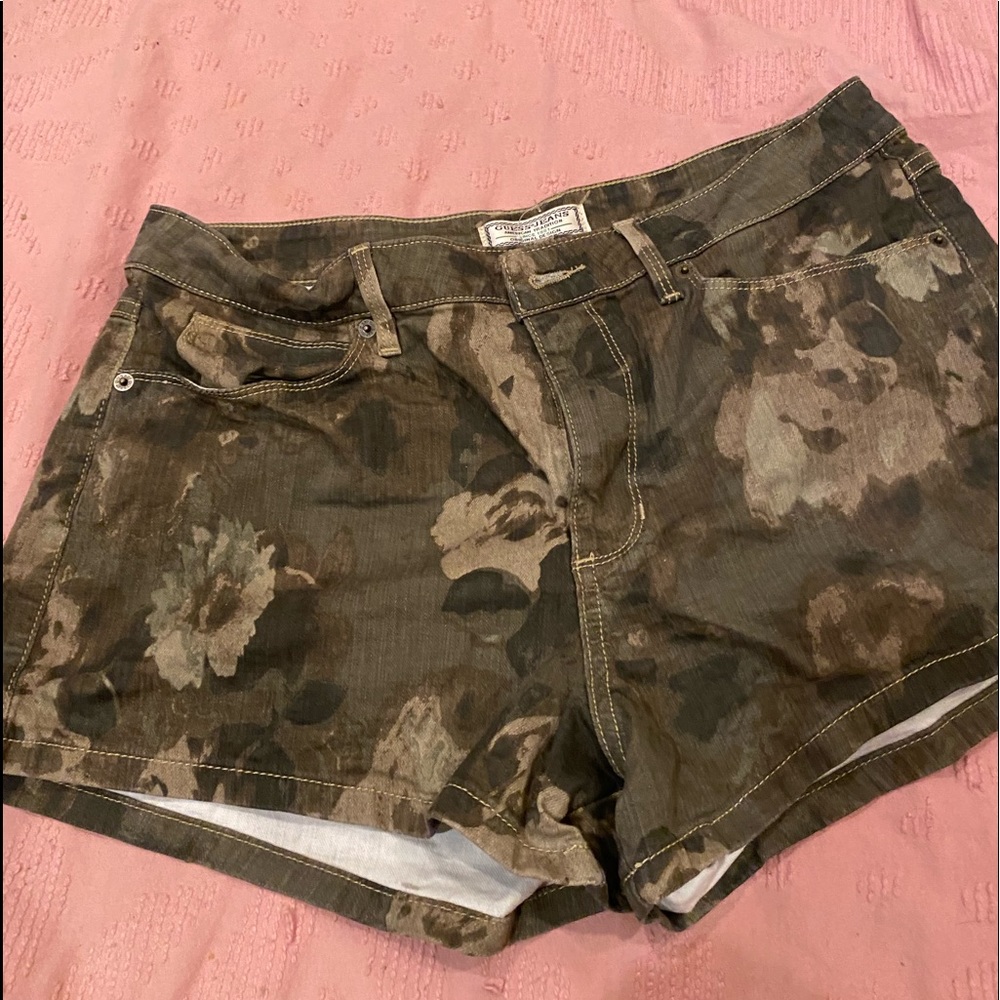 Guess Camouflage Shorts